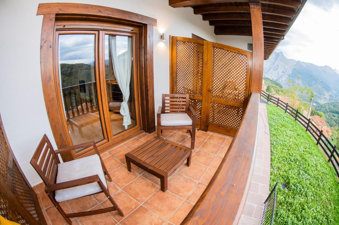 Apartamentos Los Picos De Europa Colio Eksteriør bilde