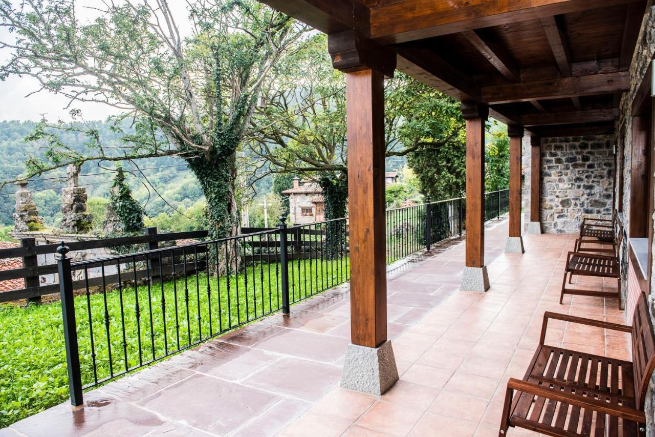 Apartamentos Los Picos De Europa Colio Eksteriør bilde