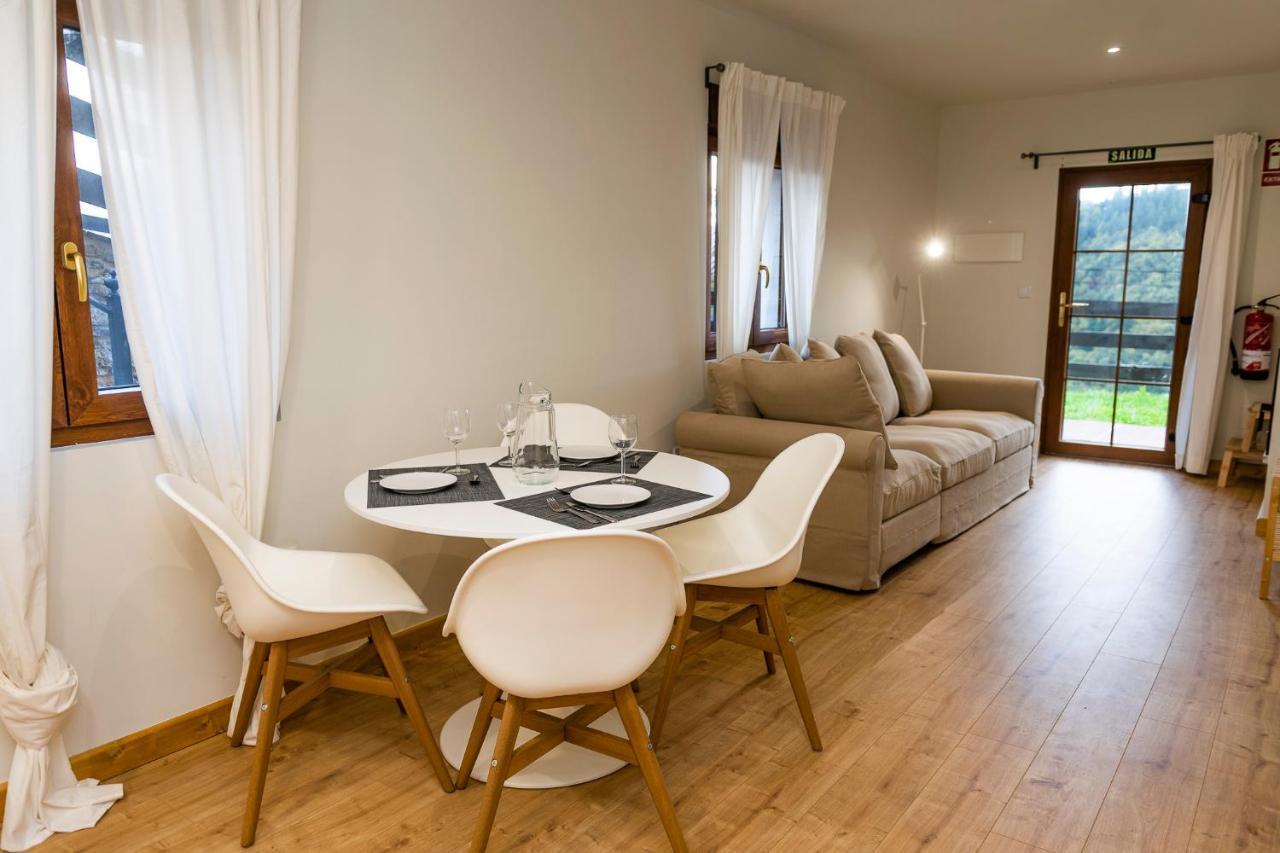 Apartamentos Los Picos De Europa Colio Rom bilde